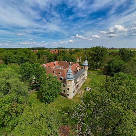Palac Krobielowice Конты-Вроцлавске Экстерьер фото