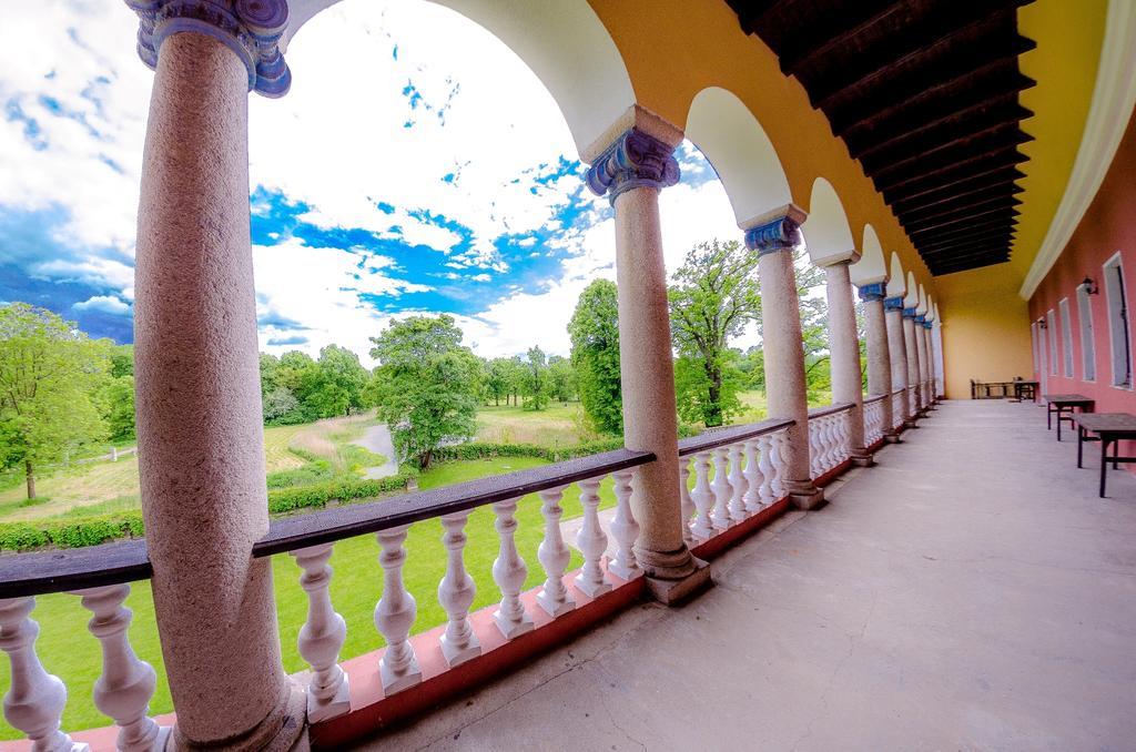 Palac Krobielowice Конты-Вроцлавске Экстерьер фото