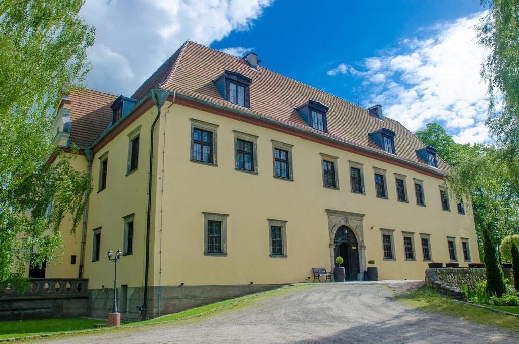 Palac Krobielowice Конты-Вроцлавске Экстерьер фото