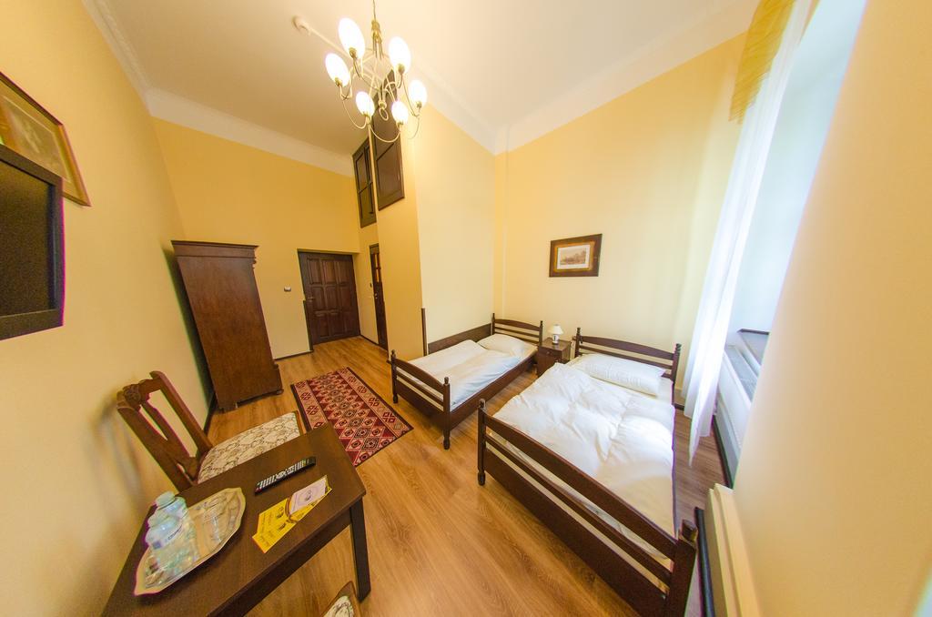 Palac Krobielowice Конты-Вроцлавске Экстерьер фото