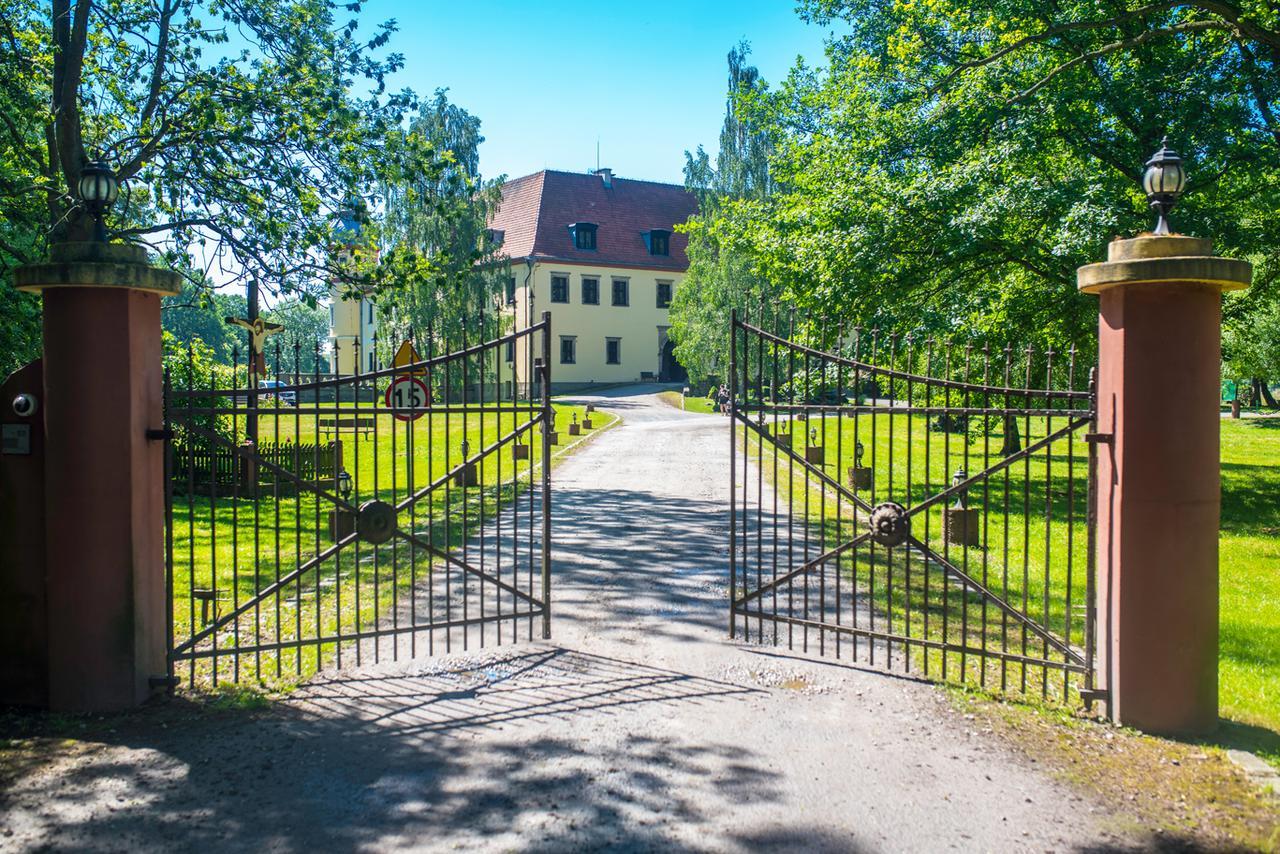 Palac Krobielowice Конты-Вроцлавске Экстерьер фото